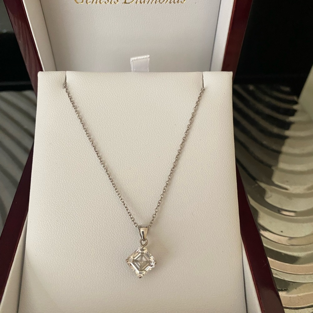 Swarovski Attract Necklace